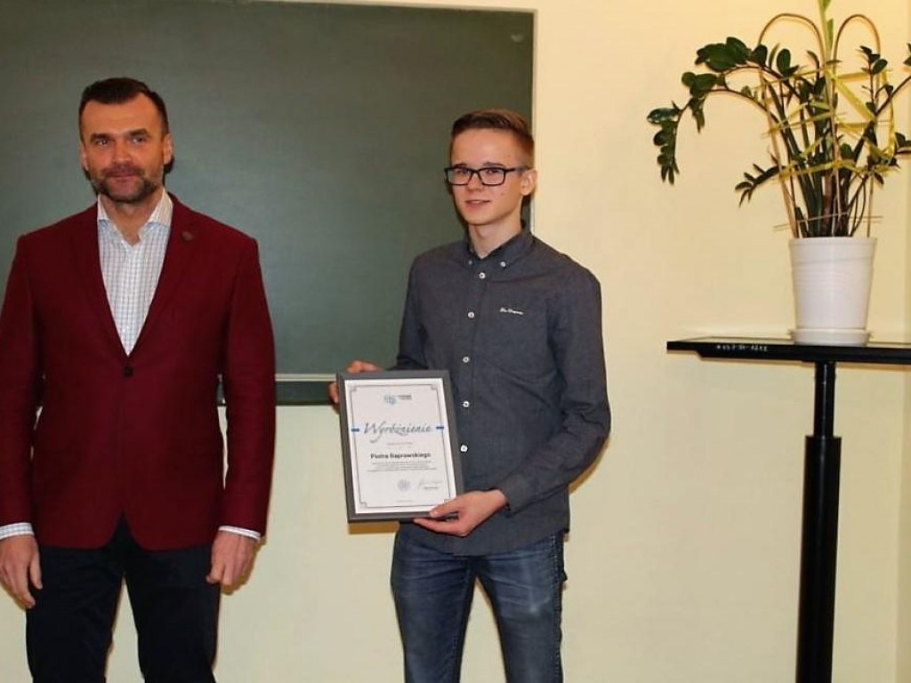 Piotr Baprawski nagrodzony przez Związek Cyfrowa Polska