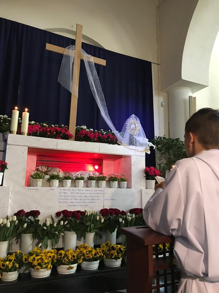 Symboliczne Groby Pańskie