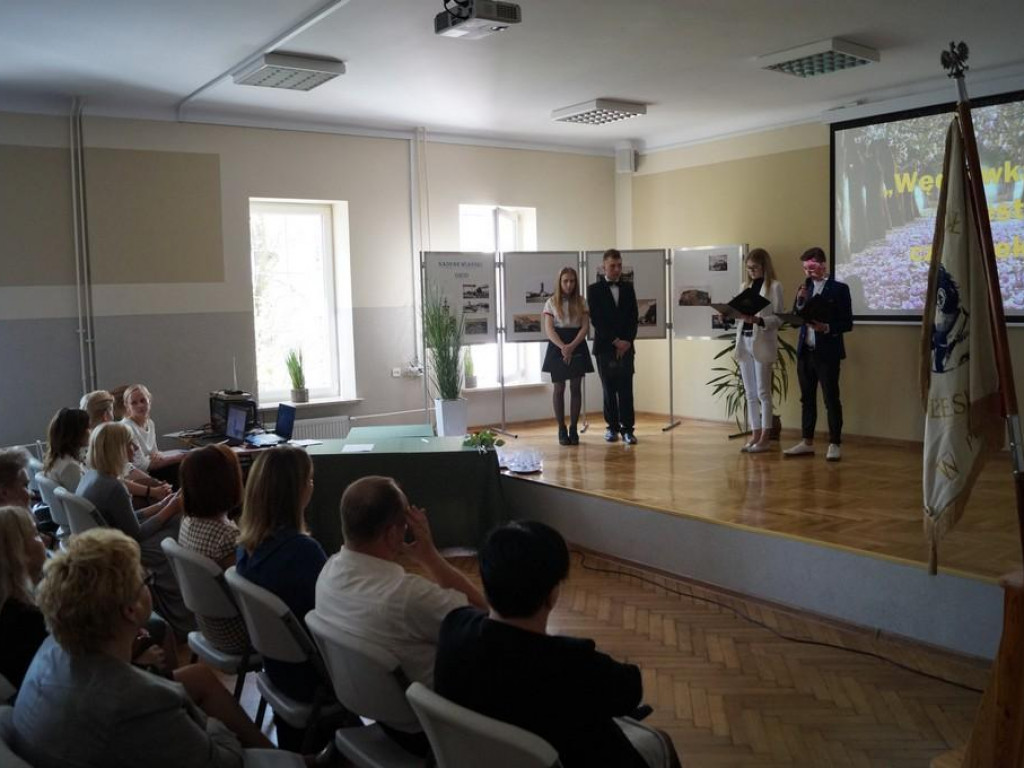 41 abiturientów Prusa