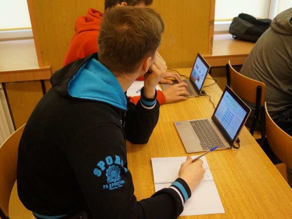 Technologie informatyczno-komunikacyjne w edukacji matematycznej