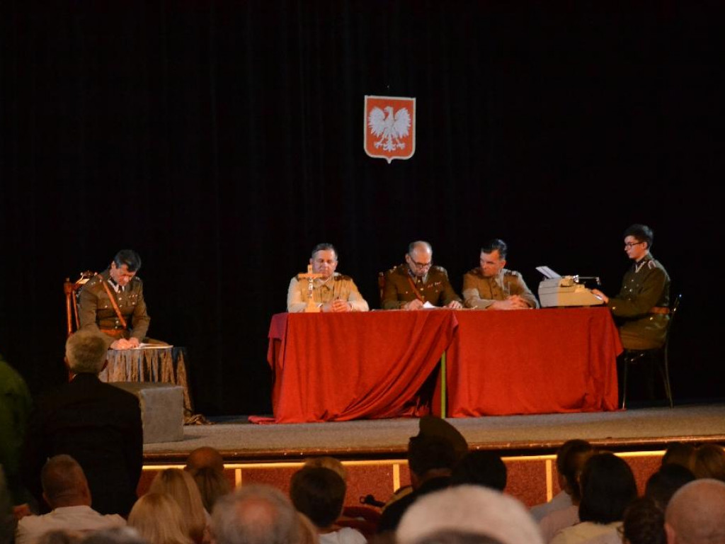 Przywrócili zapomnianą Historię