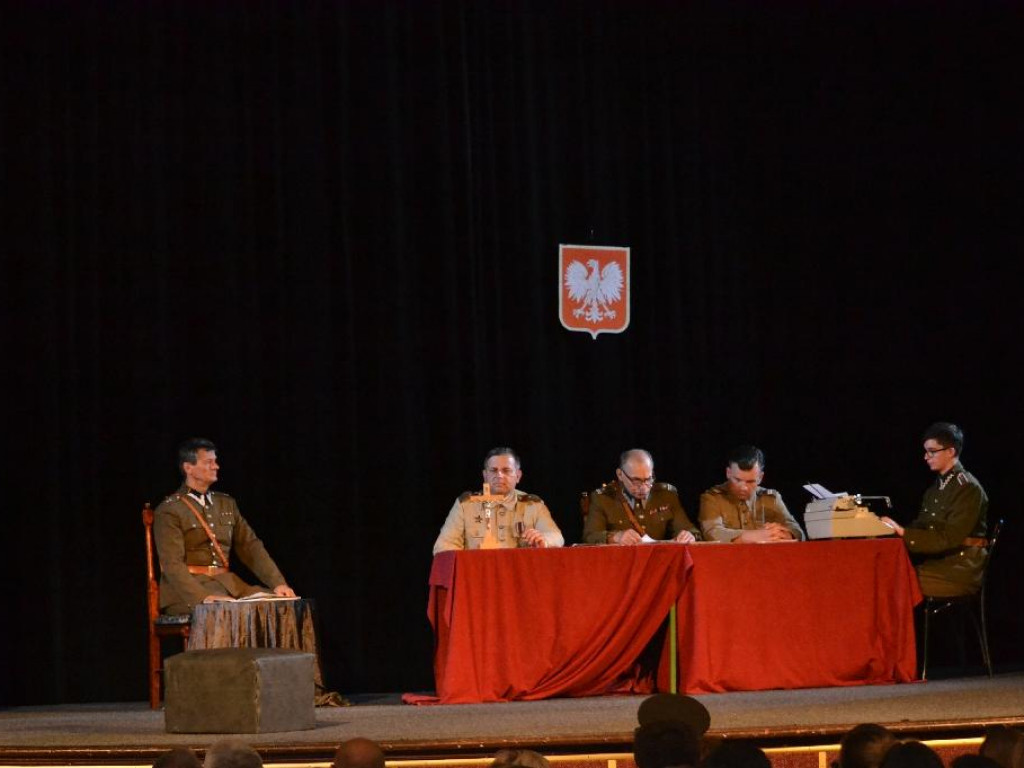 Przywrócili zapomnianą Historię