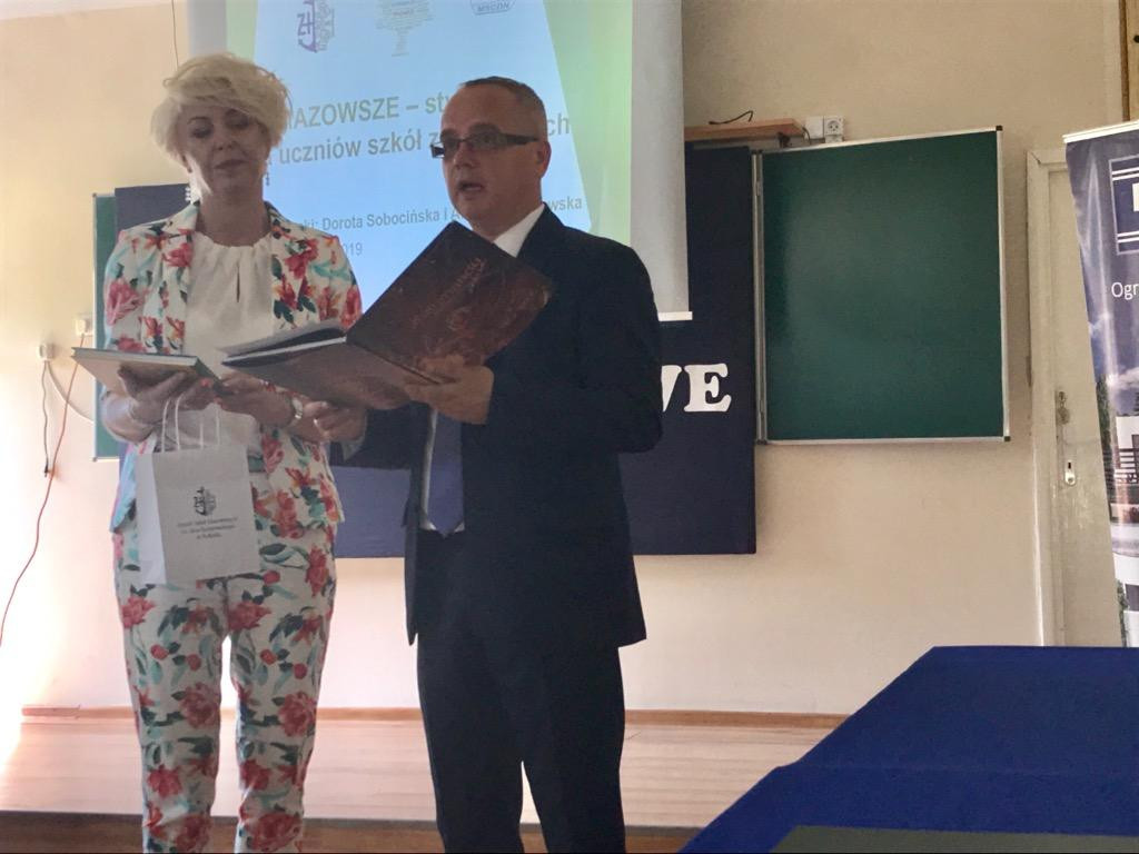 Mardom i Polbram patronami klas