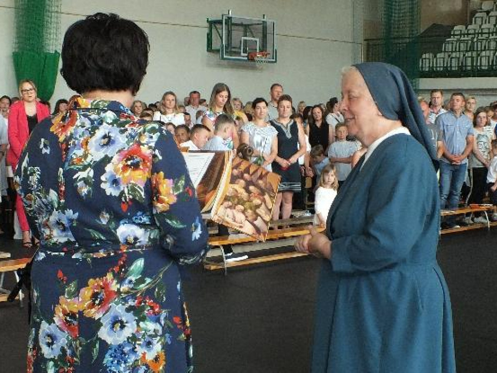 55 zdjęć z zakończenia roku szkolnego w Obrytem