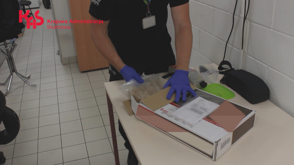Mazowiecka KAS udaremniła przemyt narkotyków