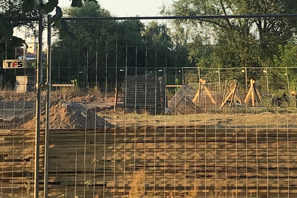Pierwszy tydzień budowy pułtuskiego Mac`a