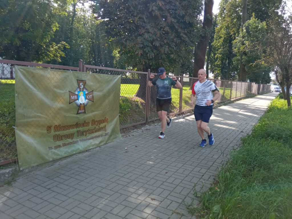 Terytorialsi uczcili  pamięć ofiar sowieckiego terroru