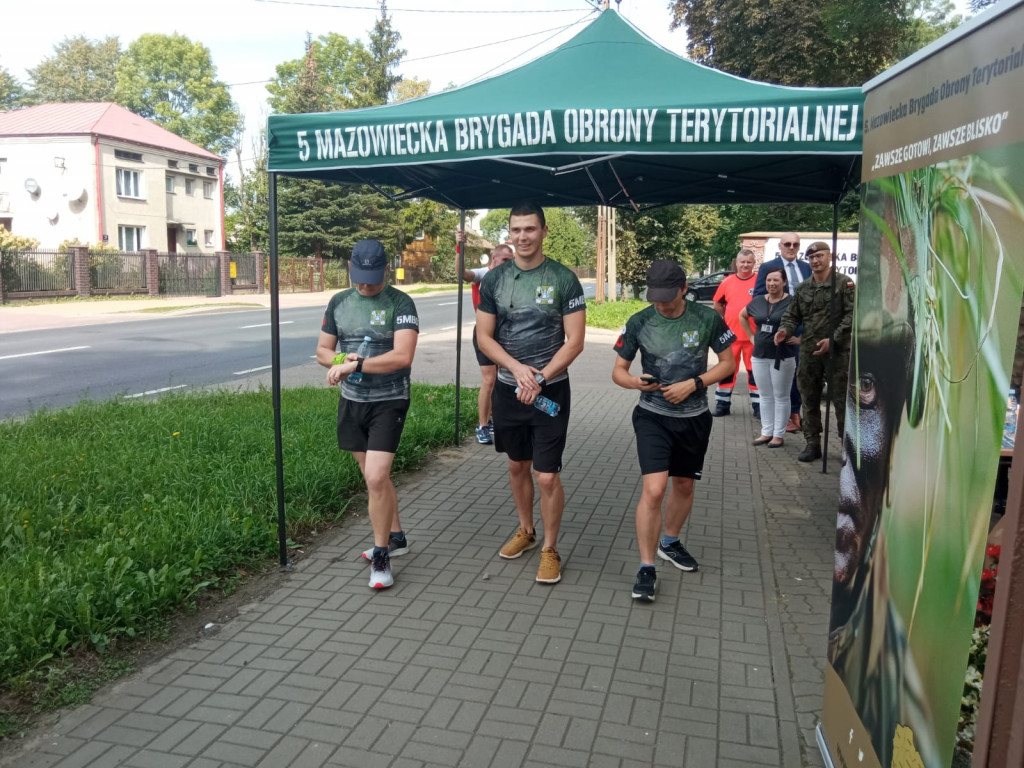 Terytorialsi uczcili  pamięć ofiar sowieckiego terroru