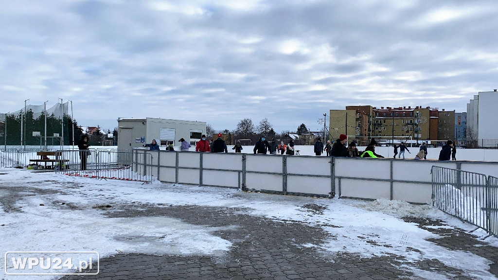 Lodowisko miejskie już działa
