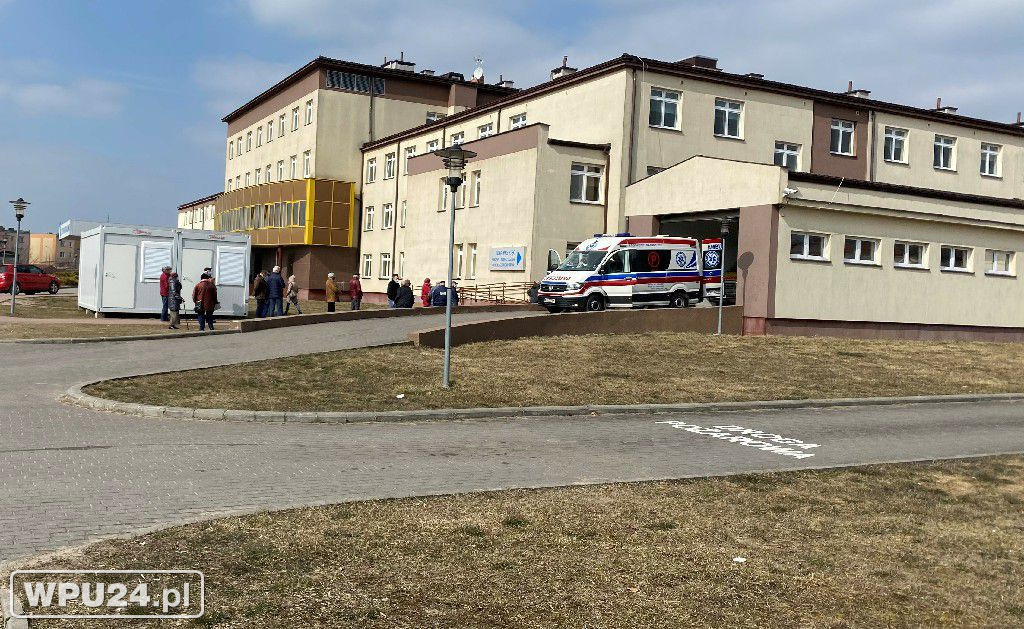 W kolejce na szczepienie
