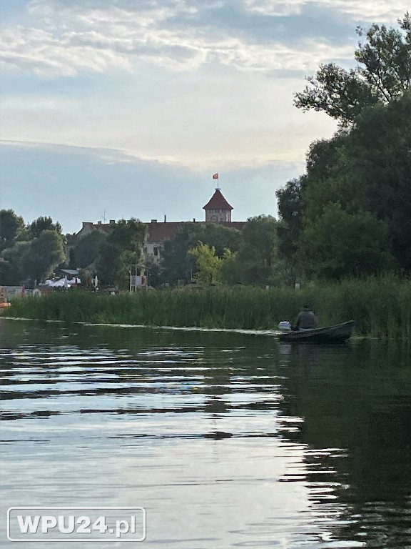 Pułtusk z wody widziany