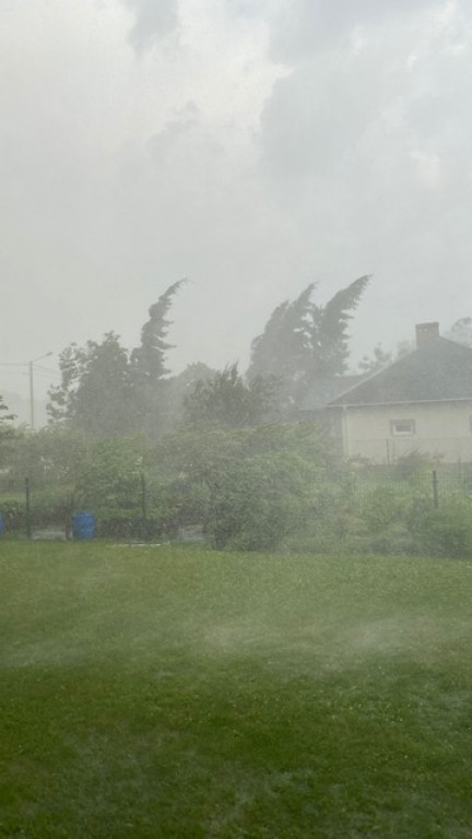 Lipcowa burza nad powiatem