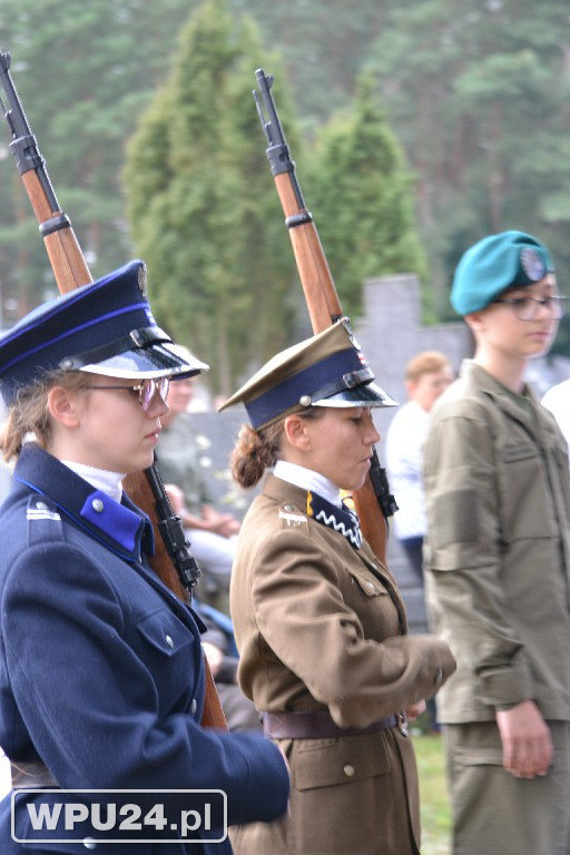 Uroczystości patriotyczne w Obrytem