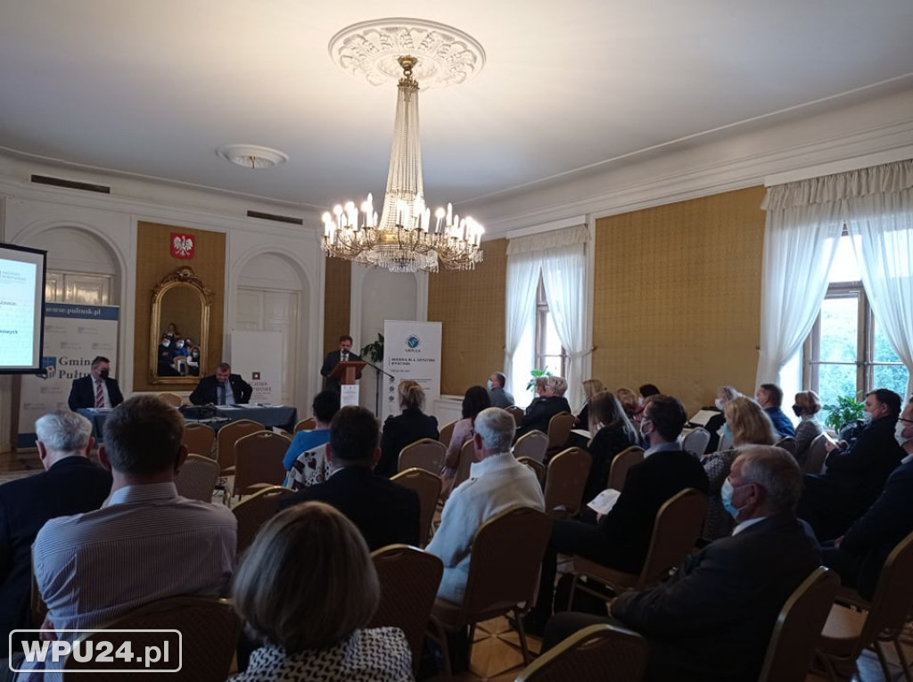 Ogólnopolska konferencja w Dni Patrona