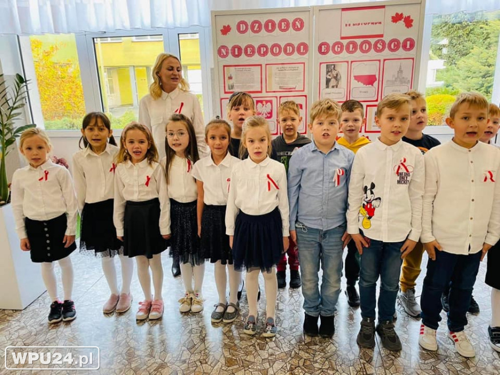 Szkolne świętowanie Święta Niepodległości