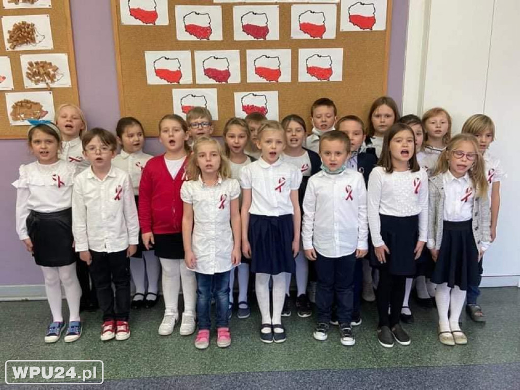 Szkolne świętowanie Święta Niepodległości