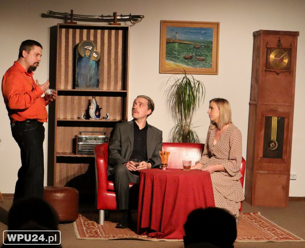Teatr domowy - dzień 1.