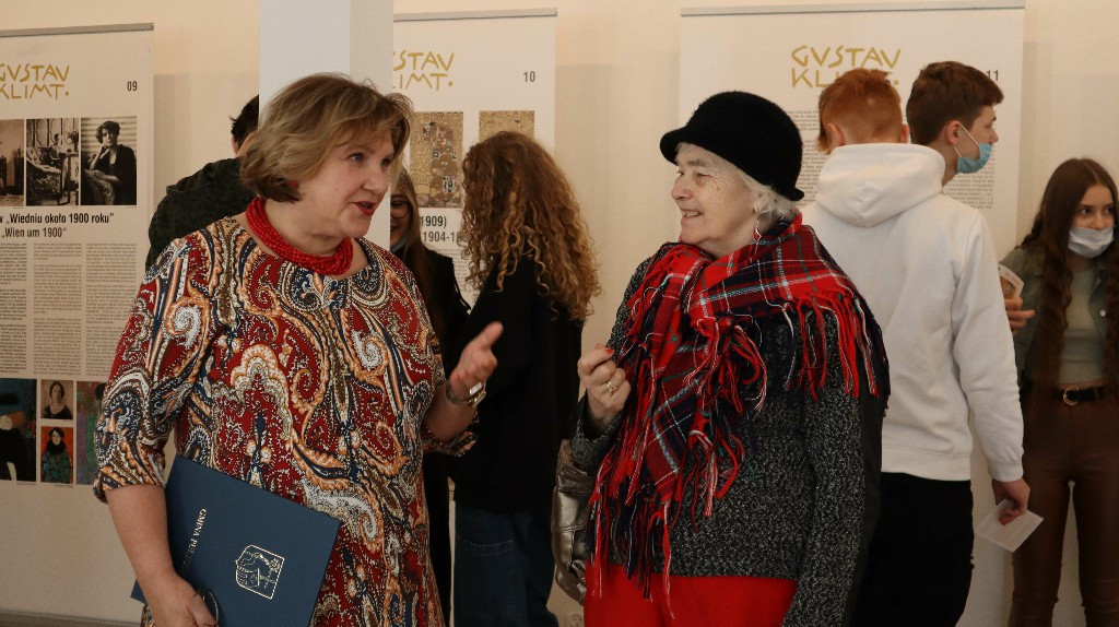 Złoto, piękno i bliskość dwojga ludzi