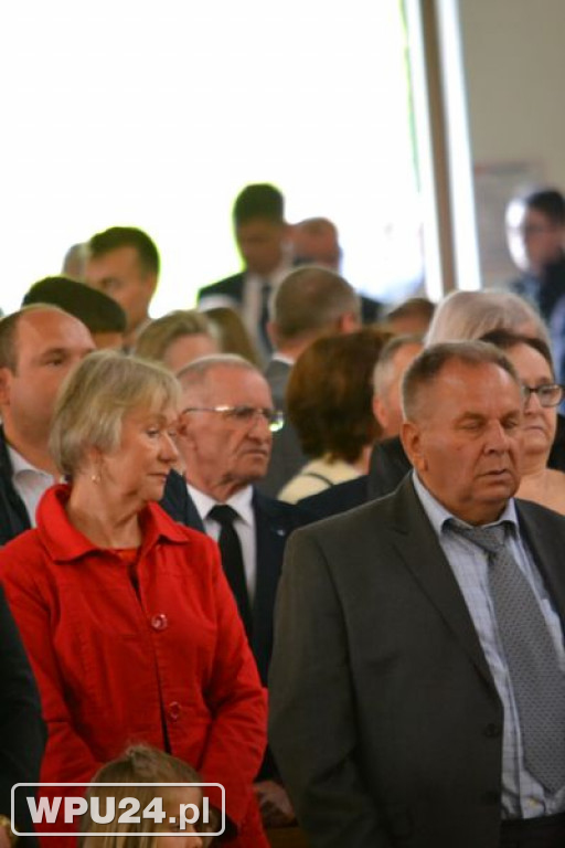 Pierwsza komunia na Popławach