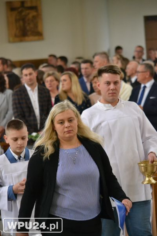 Pierwsza komunia na Popławach
