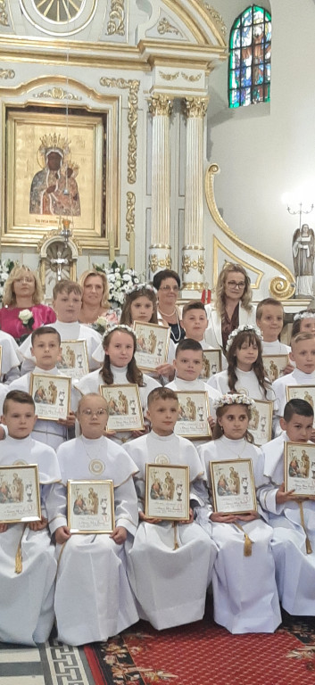 I Komunia w parafii Obryte