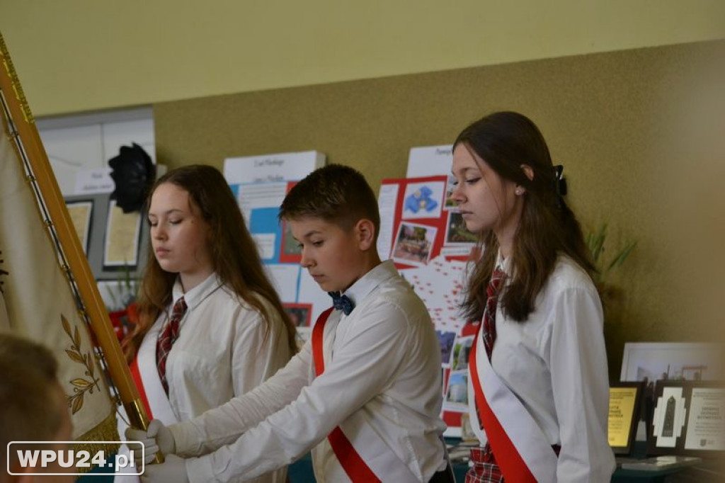 10 lecie przyjęcia Patrona szkole w Przemiarowie