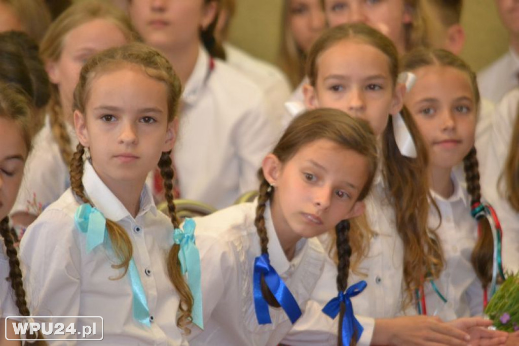 10 lecie przyjęcia Patrona szkole w Przemiarowie