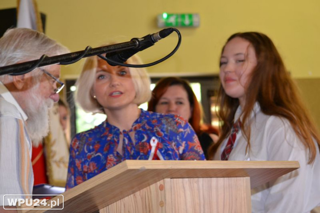 10 lecie przyjęcia Patrona szkole w Przemiarowie