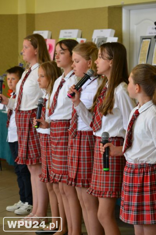 10 lecie przyjęcia Patrona szkole w Przemiarowie