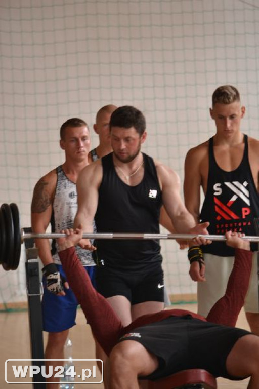 Święto siłowego sportu w Świerczach