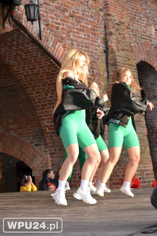 Taneczne show grup SWAG