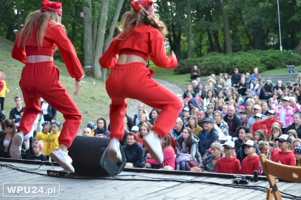 Taneczne show grup SWAG