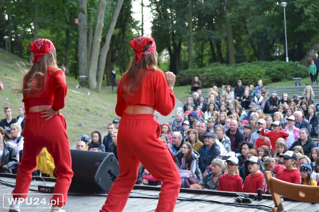 Taneczne show grup SWAG