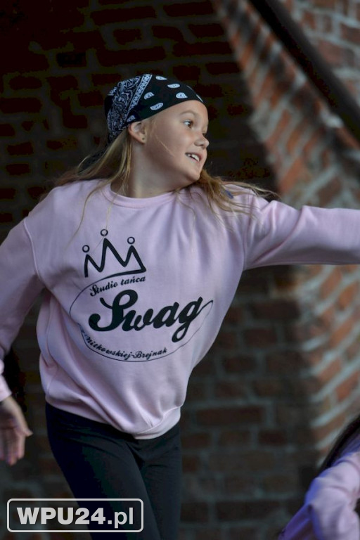 Taneczne show grup SWAG