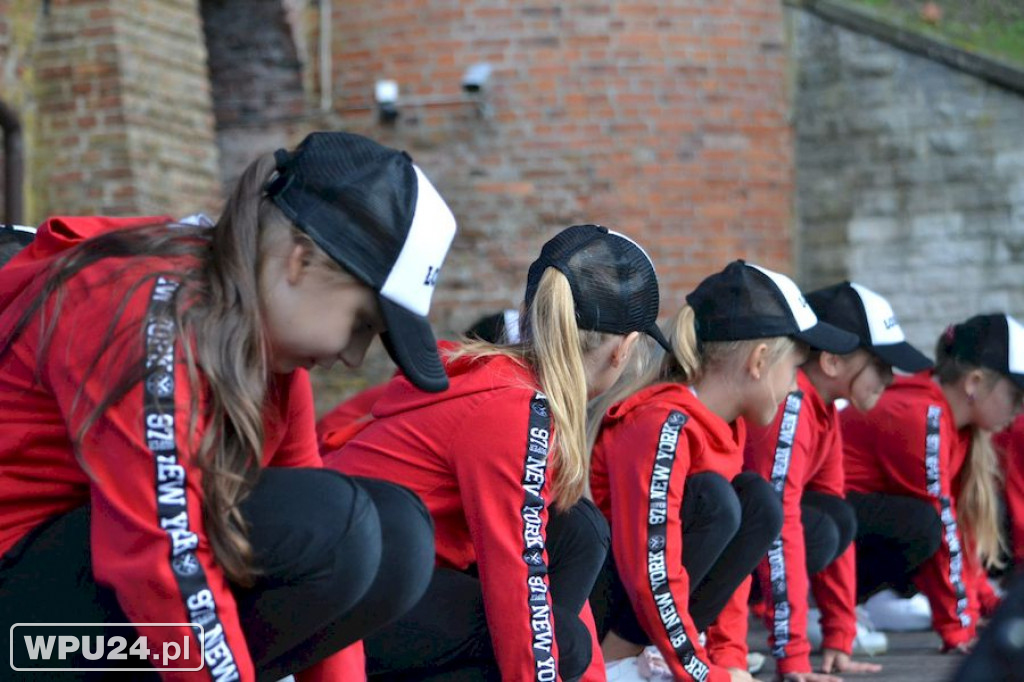 Taneczne show grup SWAG