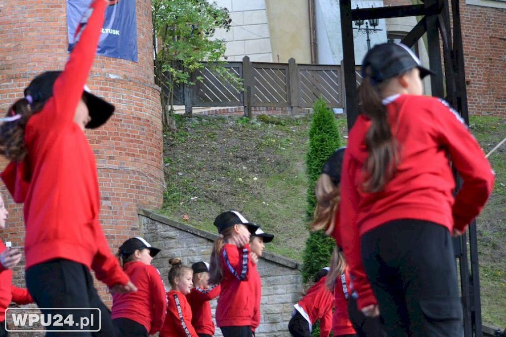 Taneczne show grup SWAG