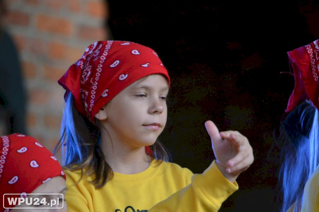 Taneczne show grup SWAG