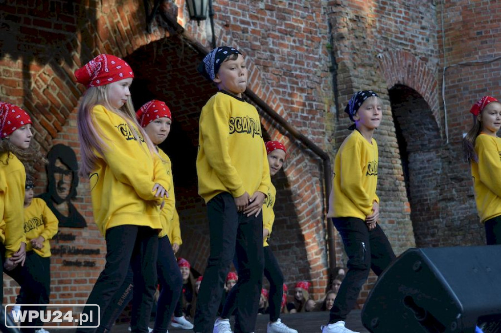 Taneczne show grup SWAG