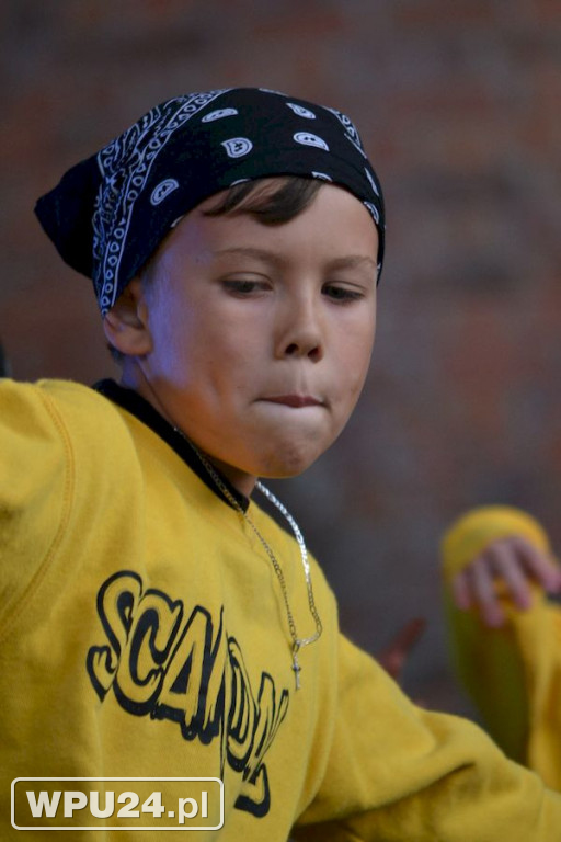 Taneczne show grup SWAG