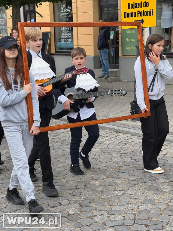 Barwny Korowód w Pułtusku