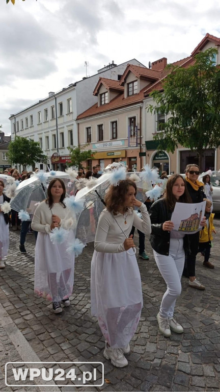 Barwny Korowód w Pułtusku