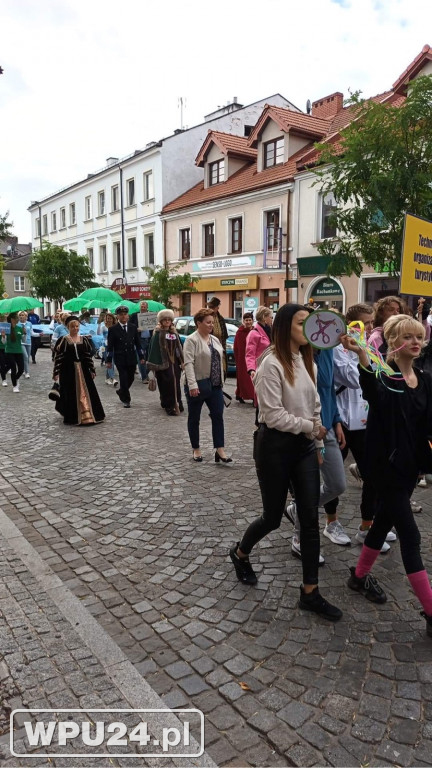 Barwny Korowód w Pułtusku