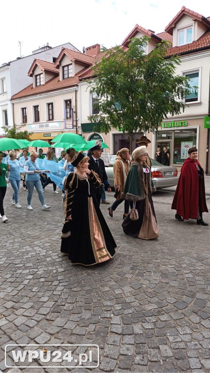 Barwny Korowód w Pułtusku