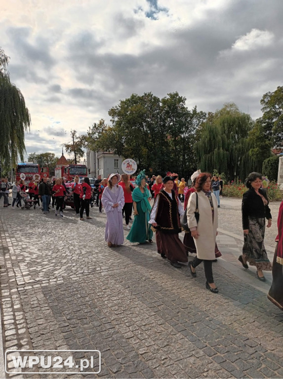 Barwny Korowód w Pułtusku