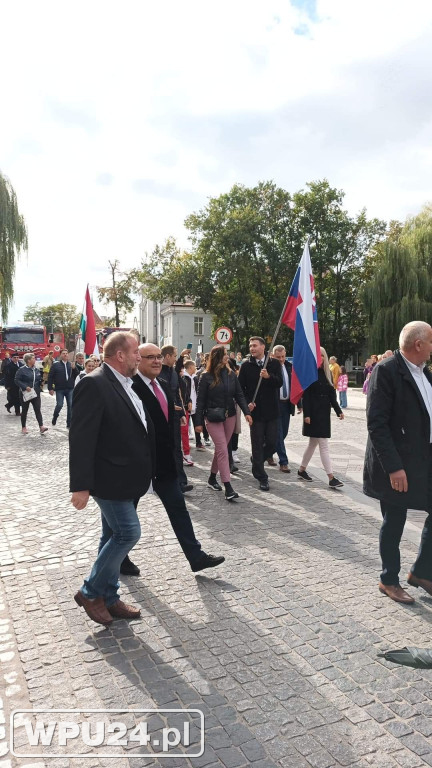 Barwny Korowód w Pułtusku
