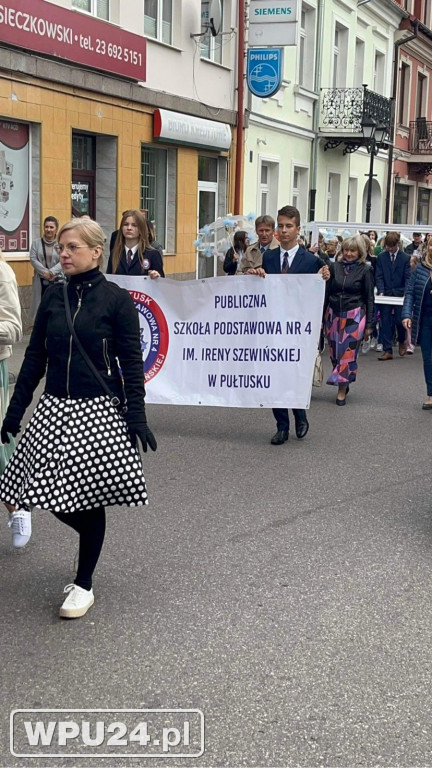 Barwny Korowód w Pułtusku