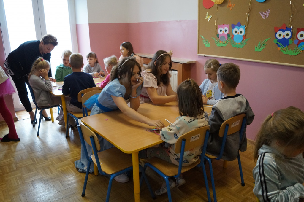 Bajkowy dzień w pułtuskich przedszkolach