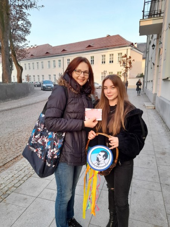 Międzynarodowy Dzień Życzliwości i Pozdrowień