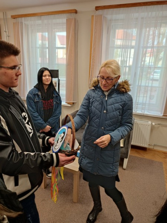 Międzynarodowy Dzień Życzliwości i Pozdrowień
