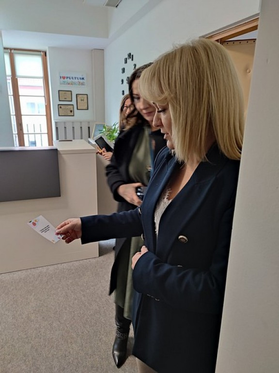 Międzynarodowy Dzień Życzliwości i Pozdrowień